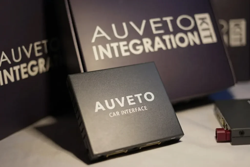 wireless apple carplay android auto integration kits auveto