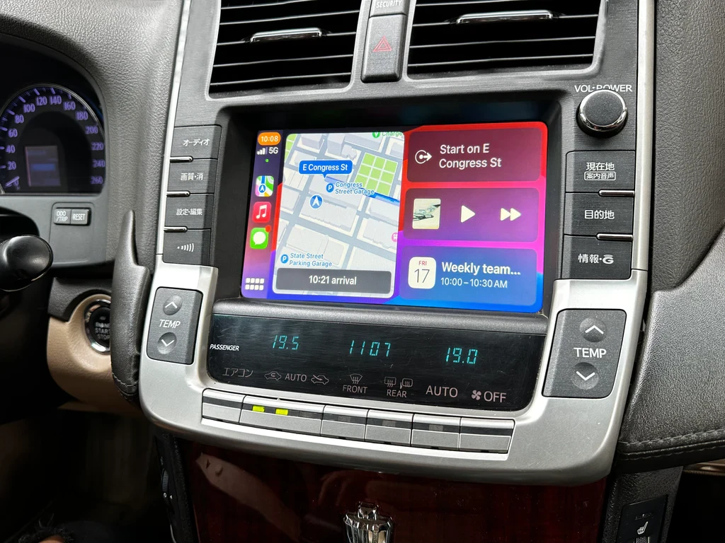 crown grs204 wireless android auto 1.webp