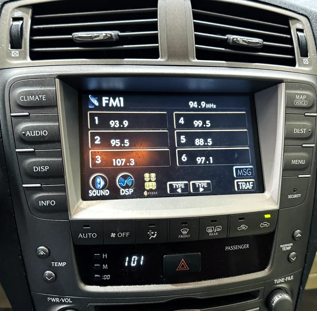 lexus is250 carplay kit