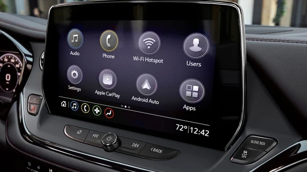 GMs CarPlay